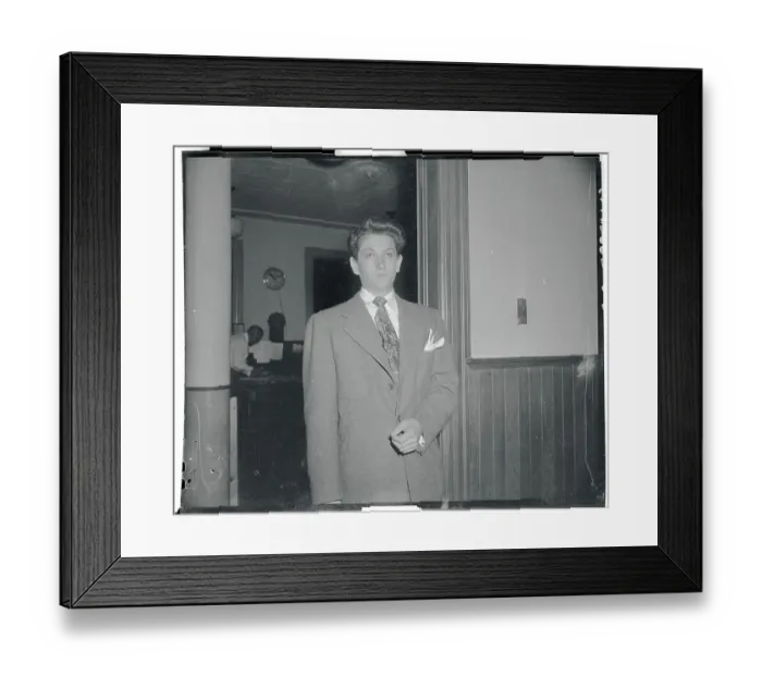 Framed Print : Portrait of John Barrymore Jr Framed Print : Portrait of John Barrymore Jr