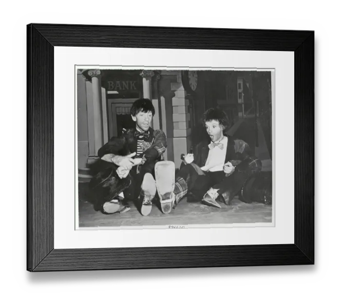 Framed Print : Judy Garland with Fred Astaire Framed Print : Judy Garland with Fred Astaire