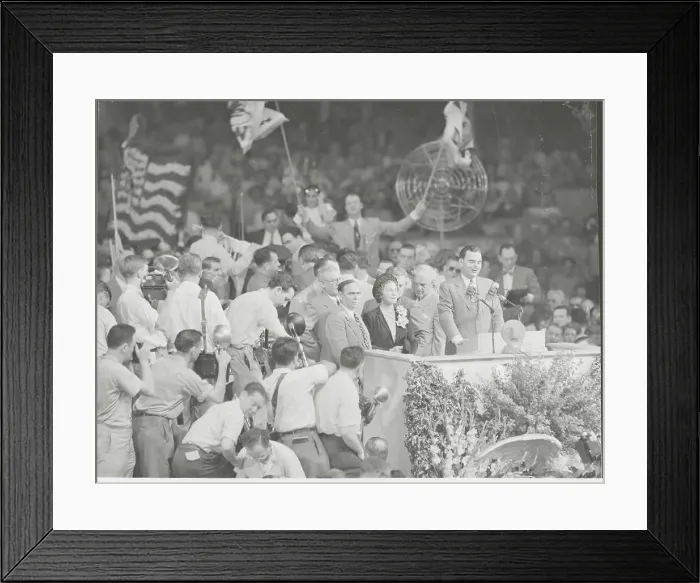 Framed Print : Thomas E. Dewey and Wife at Presidential Nomination Ceremonies Framed Print : Thomas E. Dewey and Wife at Presidential Nomination Ceremonies