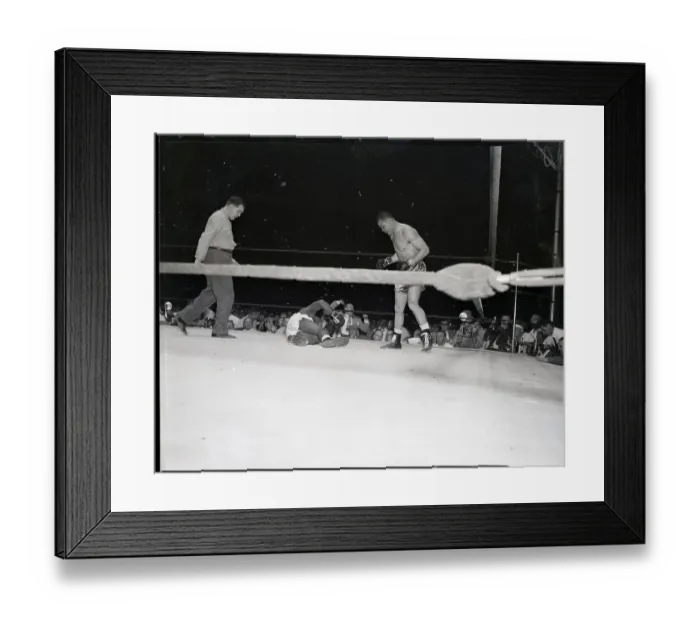 Framed Print : Joe Louis Floors Jersey Joe Walcott Framed Print : Joe Louis Floors Jersey Joe Walcott