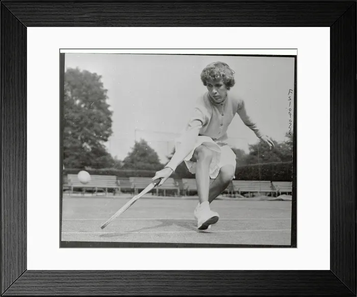 Framed Print : Doris Hart Framed Print : Doris Hart