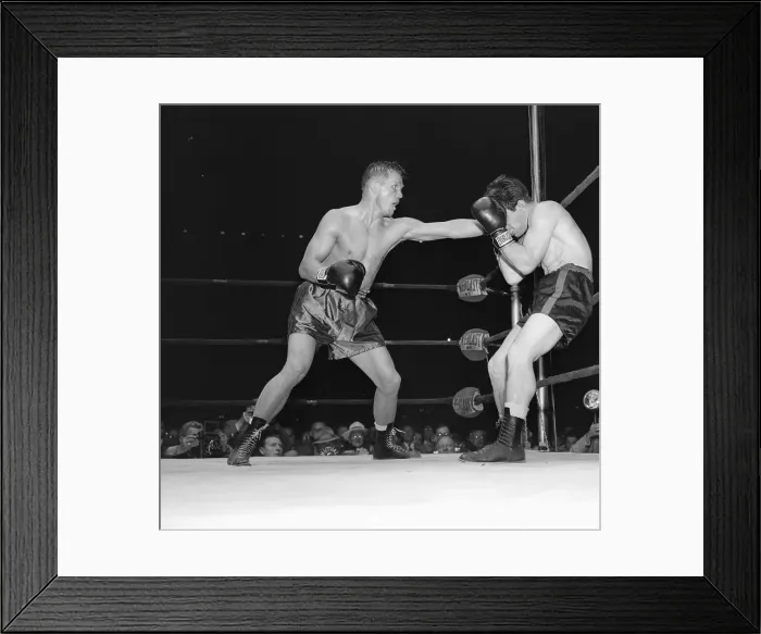 Framed Print : Tony Zale Punching Rocky Graziano Framed Print : Tony Zale Punching Rocky Graziano