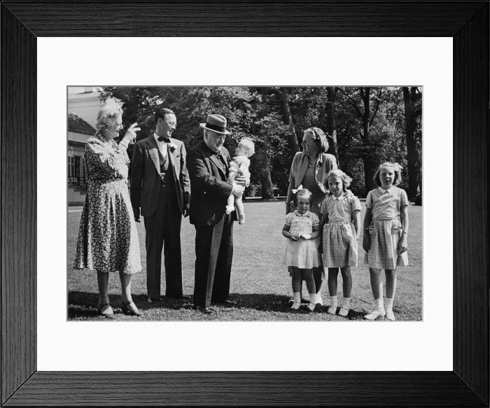 Framed Print : Churchills Visit Dutch Royal Family Framed Print : Churchills Visit Dutch Royal Family