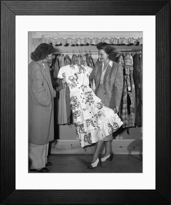 Framed Print : Actress Maureen O'Hara Opens Dress Shop Framed Print : Actress Maureen O'Hara Opens Dress Shop