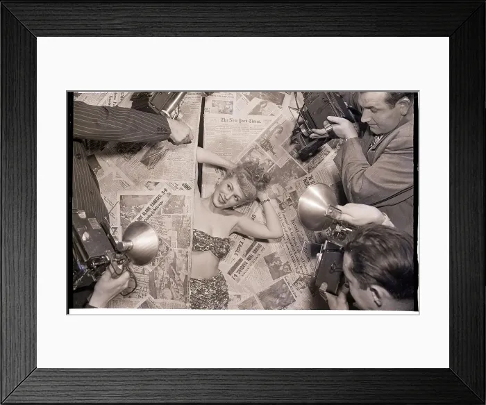 Framed Print : Queen Of The Photo Press Ball Framed Print : Queen Of The Photo Press Ball