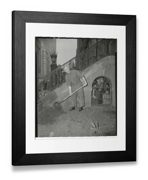 Framed Print : Henry Wallace Hoeing Campaign Headquarters Flower Bed Framed Print : Henry Wallace Hoeing Campaign Headquarters Flower Bed