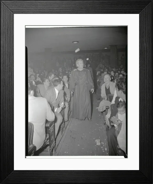 Framed Print : George Pointing to Wrestling Ring Floor Framed Print : George Pointing to Wrestling Ring Floor