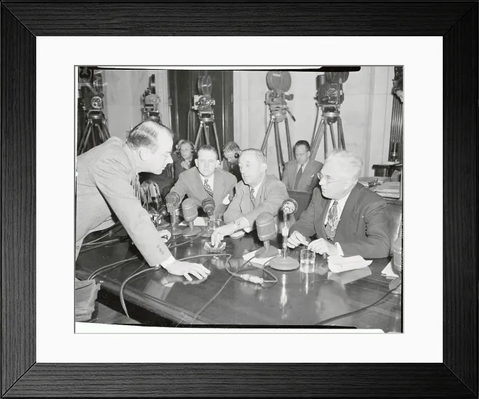Framed Print : Howard Hughes Attorney Talking to Senator Homer Ferguson Framed Print : Howard Hughes Attorney Talking to Senator Homer Ferguson