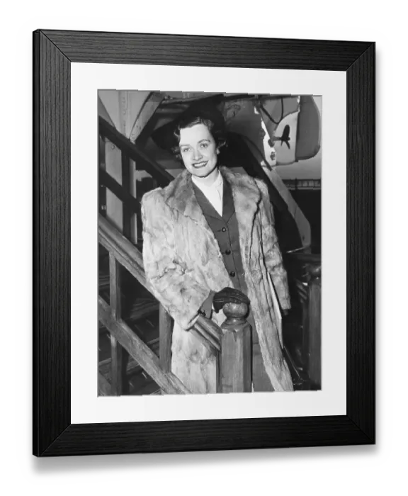 Framed Print : Kathleen Ferrier Smiling On Boat