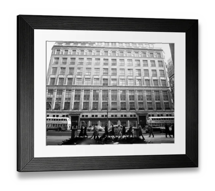 Framed Print : New York's Saks Fifth Avenue Framed Print : New York's Saks Fifth Avenue