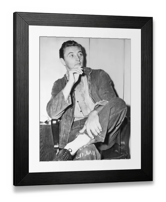 Framed Print : Robert Mitchum After His Arrest