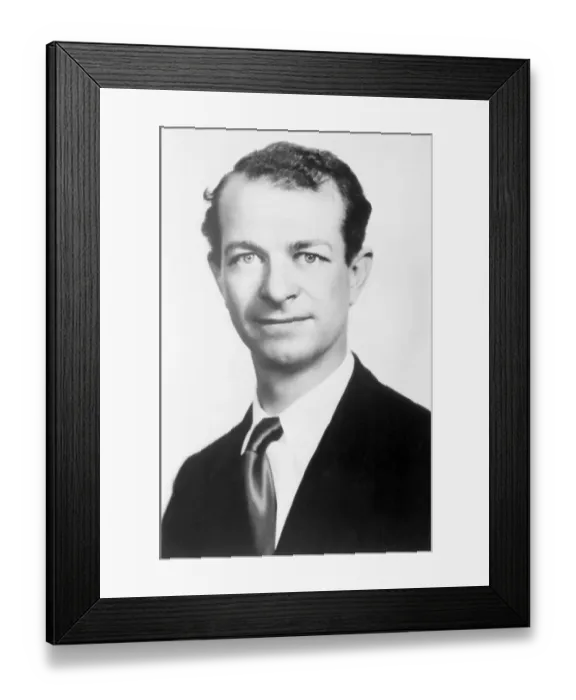 Framed Print : Chemist Linus Pauling Framed Print : Chemist Linus Pauling