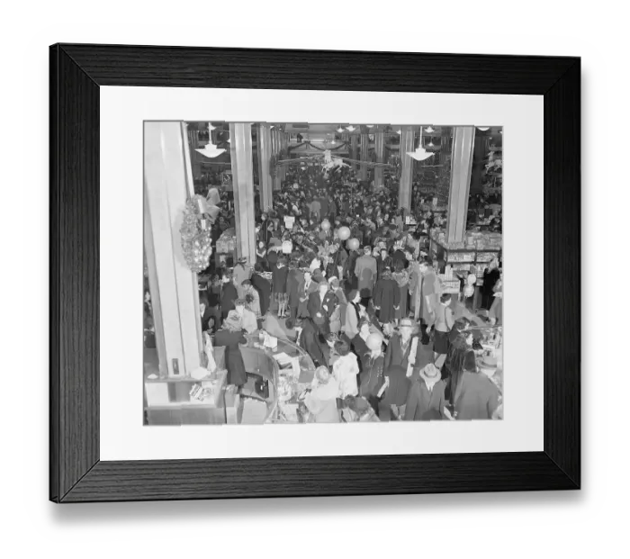 Framed Print : Christmas Rush At Macy'S Framed Print : Christmas Rush At Macy'S