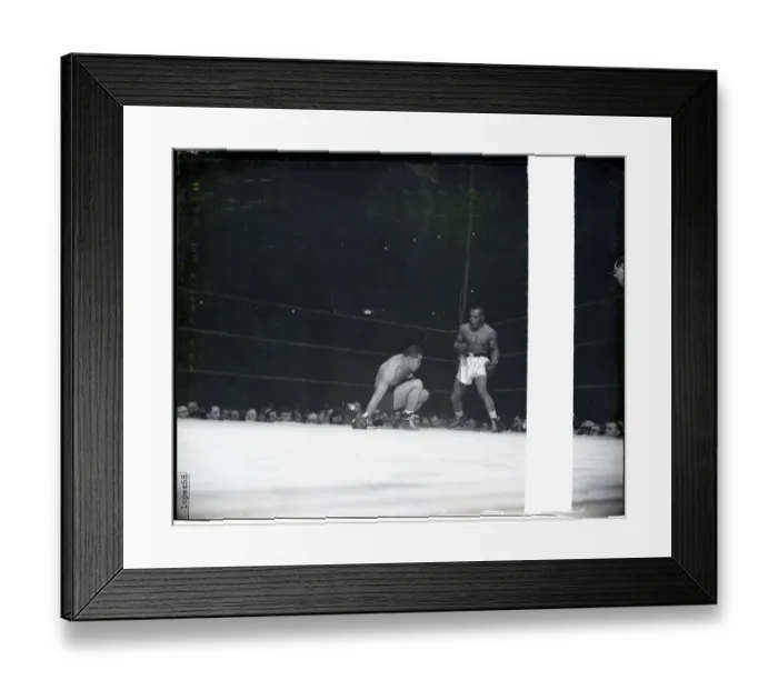 Framed Print : Boxers Joe Louis and Joe Walcott Fighting Framed Print : Boxers Joe Louis and Joe Walcott Fighting