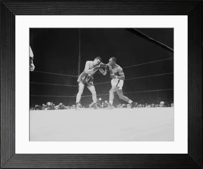 Framed Print : Joe Walcott Punching Joe Louis Framed Print : Joe Walcott Punching Joe Louis