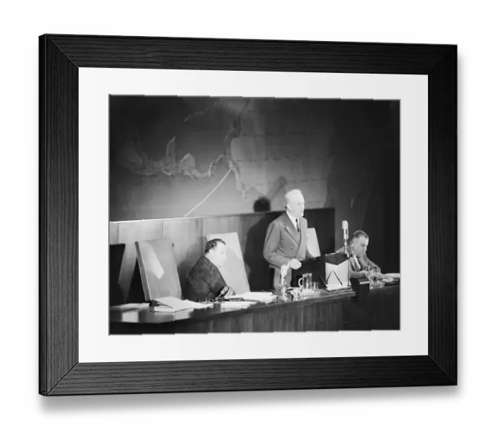 Framed Print : Oswaldo Aranha Addressing United Nations Framed Print : Oswaldo Aranha Addressing United Nations
