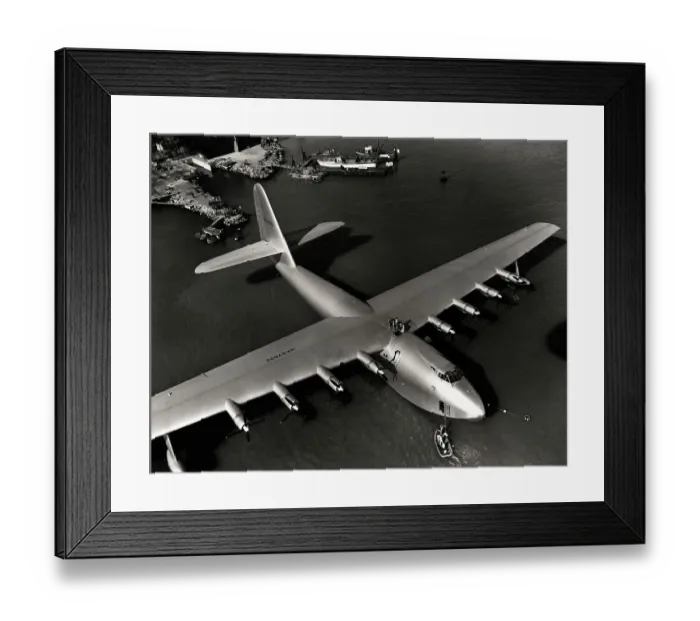 Framed Print : Hughes HK-1 on November 2, 1947 Framed Print : Hughes HK-1 on November 2, 1947