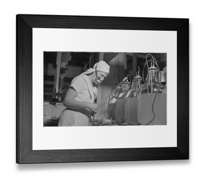 Framed Print : Marie Wooster Working with Vaccine