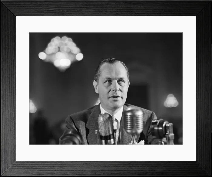 Framed Print : Robert Montgomery At House Hearing Framed Print : Robert Montgomery At House Hearing