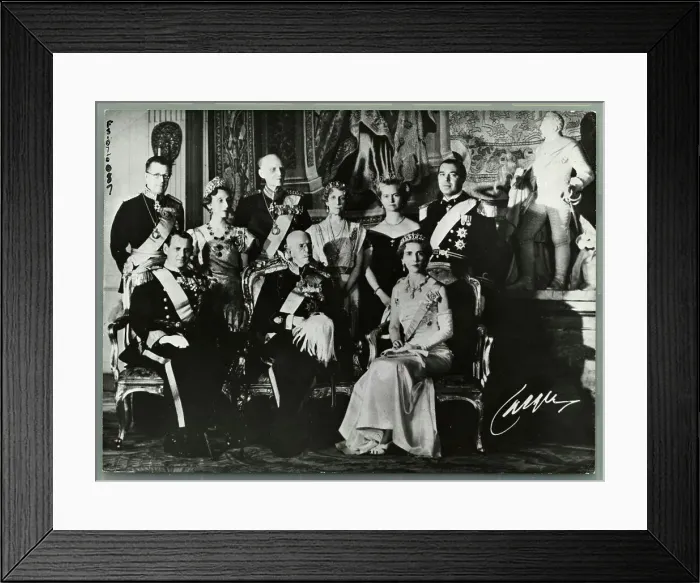 Framed Print : Group Portrait of Scandinavian Royalty Framed Print : Group Portrait of Scandinavian Royalty