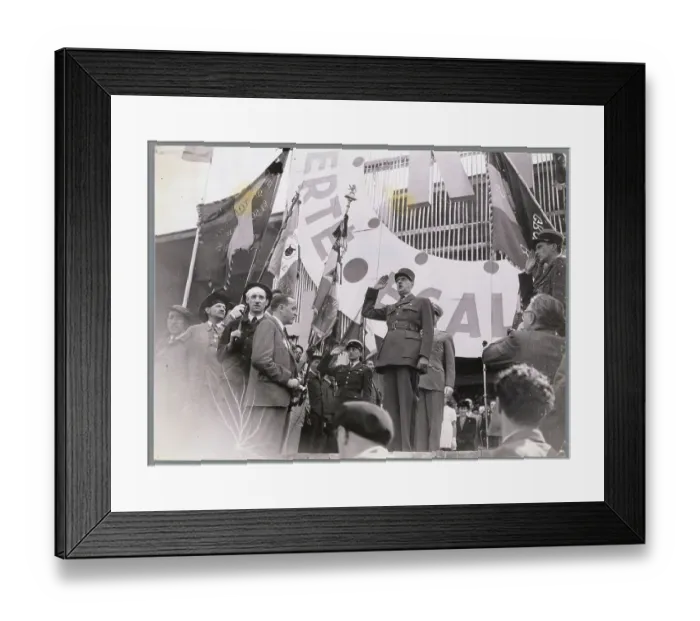 Framed Print : General Charles de Gaulle Framed Print : General Charles de Gaulle