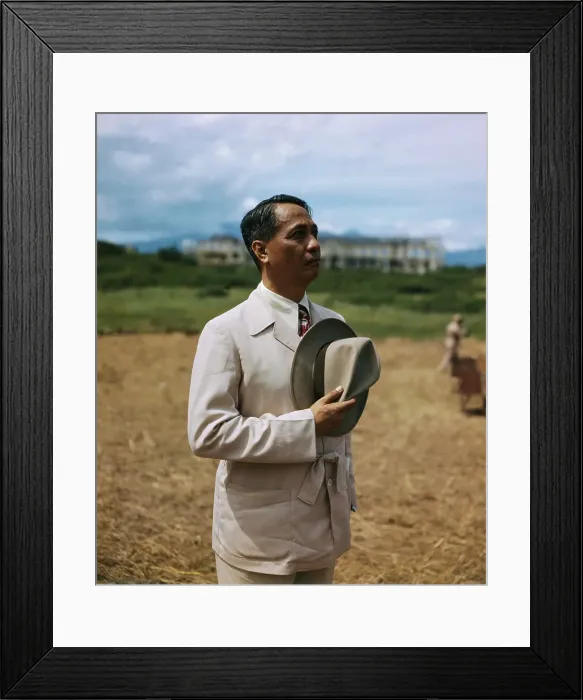 Framed Print : Portrait of President Roxas