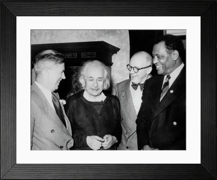 Framed Print : Actor Paul Robeson with Albert Einstein Framed Print : Actor Paul Robeson with Albert Einstein