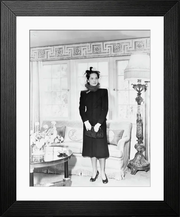 Framed Print : Portrait of Actress Merle Oberon at Home Framed Print : Portrait of Actress Merle Oberon at Home