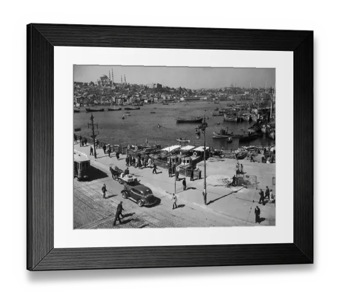 Framed Print : View over Golden Horn Bridge