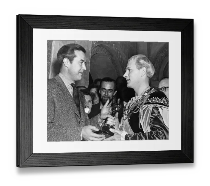 Framed Print : Laurence Olivier Getting Special Oscar Framed Print : Laurence Olivier Getting Special Oscar