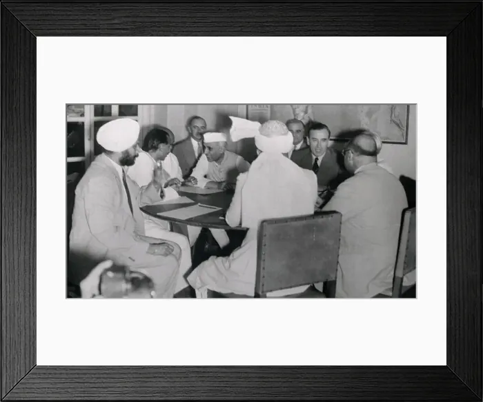 Framed Print : Indian Leaders Meeting with Viceroy Framed Print : Indian Leaders Meeting with Viceroy