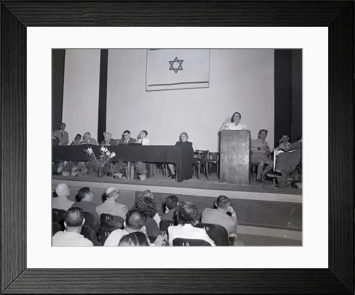 Framed Print : Jewish Assembly In Jerusalem Framed Print : Jewish Assembly In Jerusalem