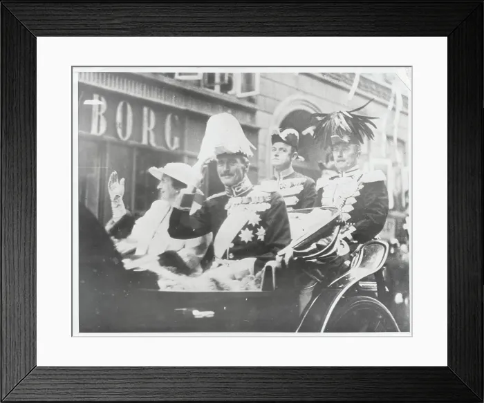 Framed Print : Denmark's Royal Couple in Motorcade