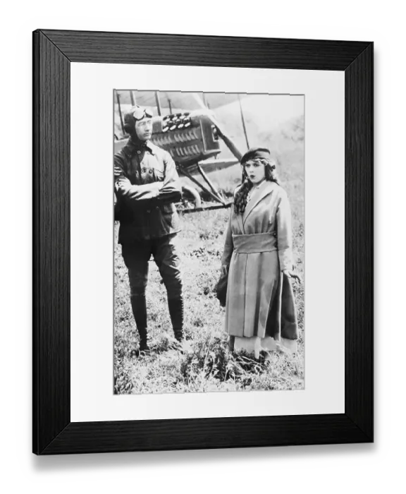 Framed Print : Mary Pickford And Glenn Martin Framed Print : Mary Pickford And Glenn Martin