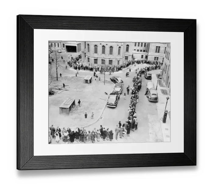 Framed Print : People Waiting in Line for Smallpox Vaccination Framed Print : People Waiting in Line for Smallpox Vaccination