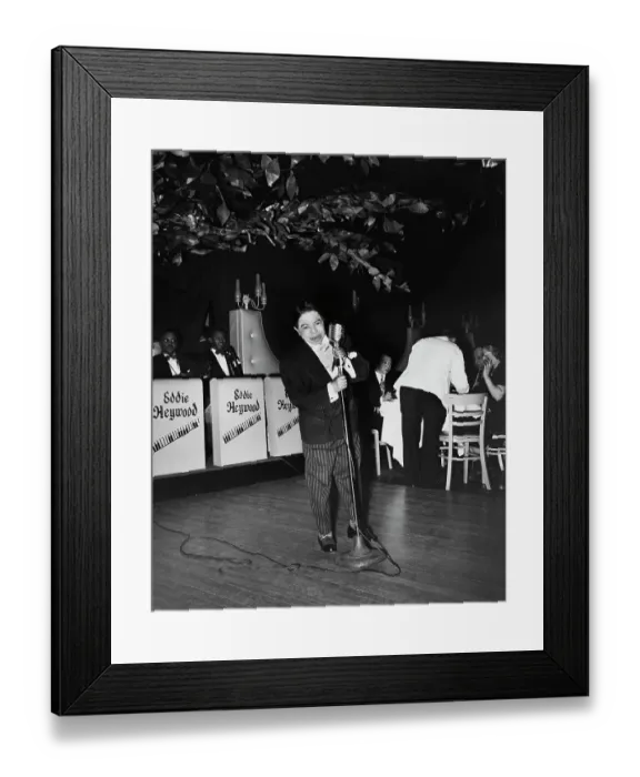 Framed Print : Pee Wee Marquette