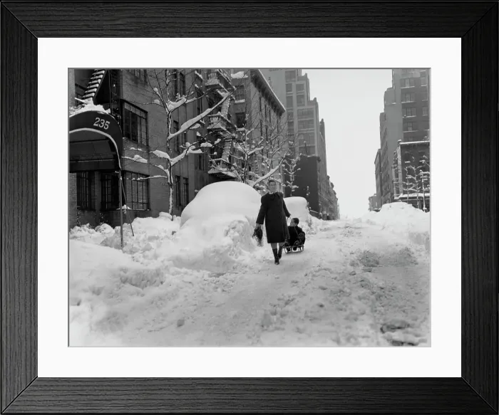 Framed Print : New York Snowfall Framed Print : New York Snowfall