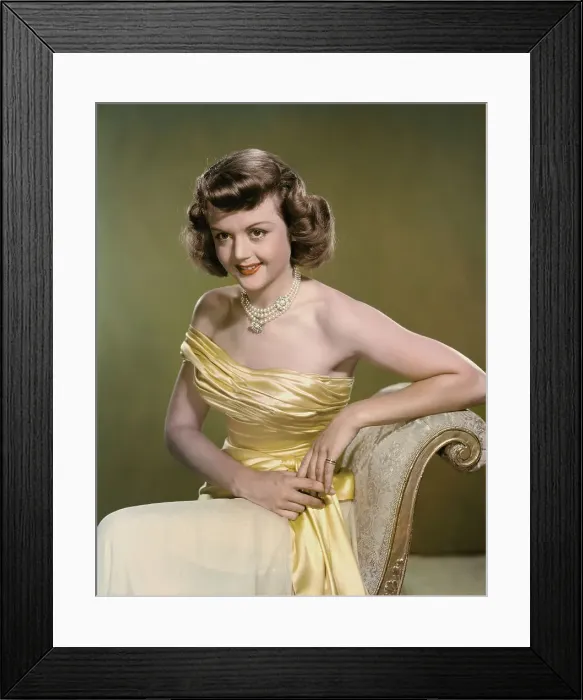 Framed Print : Actress Angela Lansbury Framed Print : Actress Angela Lansbury