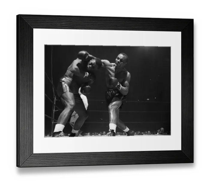 Framed Print : Joe Walcott Grazes Opponent'S Head;Boxin Framed Print : Joe Walcott Grazes Opponent'S Head;Boxin