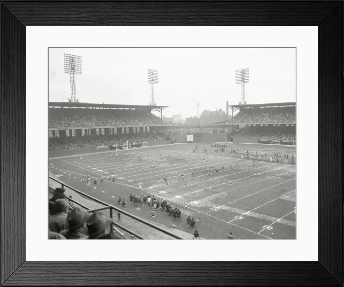 Framed Print : Green Bay Packers Kicking Off Framed Print : Green Bay Packers Kicking Off