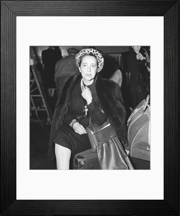 Framed Print : Elsa Schiaparelli Arriving in New York Framed Print : Elsa Schiaparelli Arriving in New York
