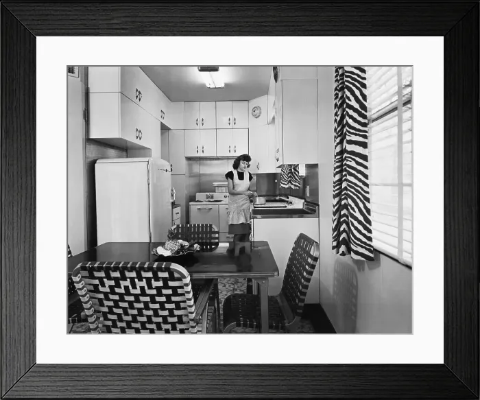 Framed Print : Modern Kitchen Framed Print : Modern Kitchen