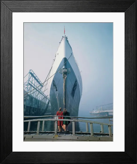 Framed Print : Bow of Passenger Ship Queen Elizabeth Framed Print : Bow of Passenger Ship Queen Elizabeth