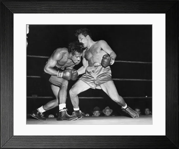 Framed Print : Lamotta Scores Knockout Framed Print : Lamotta Scores Knockout