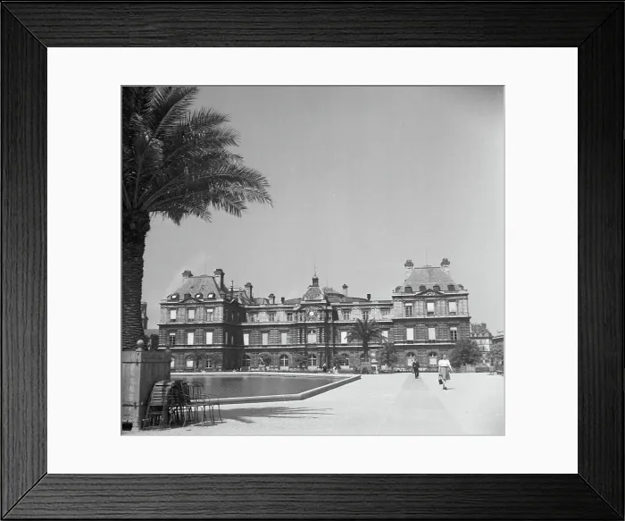 Framed Print : Luxenburg Palace Framed Print : Luxenburg Palace