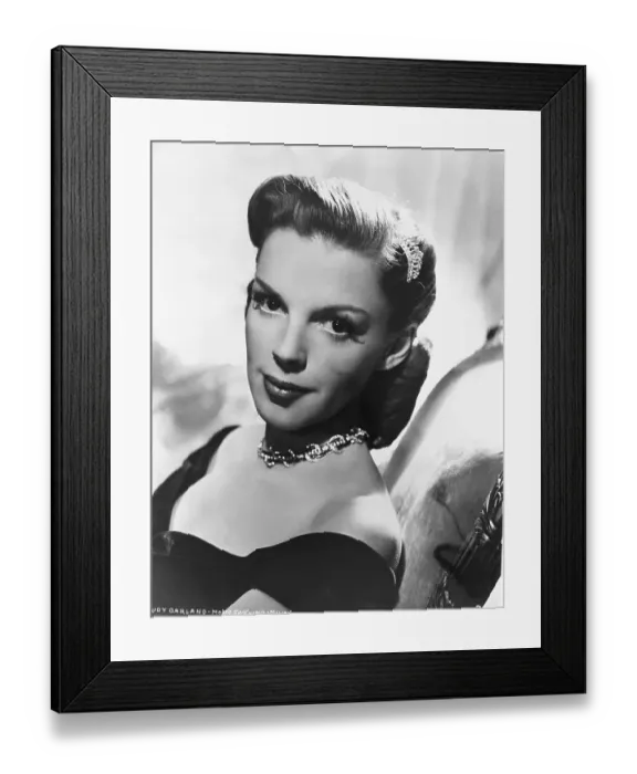 Framed Print : Judy Garland Framed Print : Judy Garland