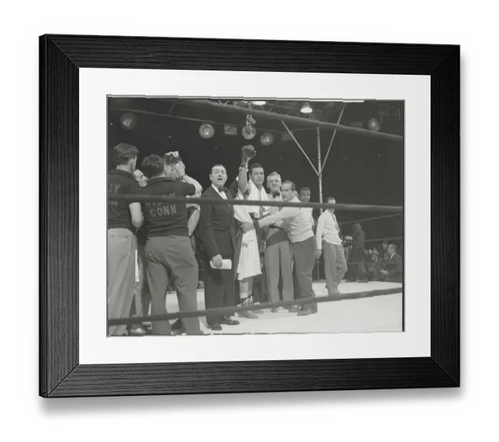 Framed Print : Referee Raising Joe Louis Hand Framed Print : Referee Raising Joe Louis Hand