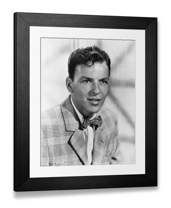 Framed Print : Frank Sinatra in Houndstooth Blazer and Bow Tie Framed Print : Frank Sinatra in Houndstooth Blazer and Bow Tie