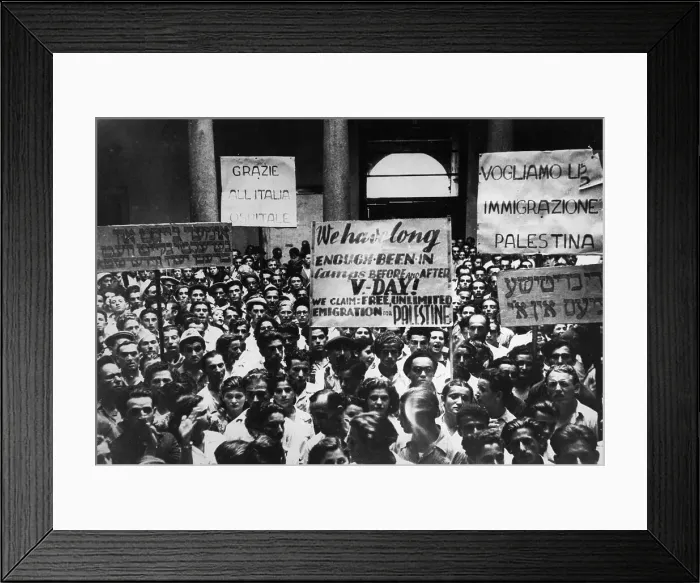 Framed Print : Anti-British Demonsrtation Framed Print : Anti-British Demonsrtation