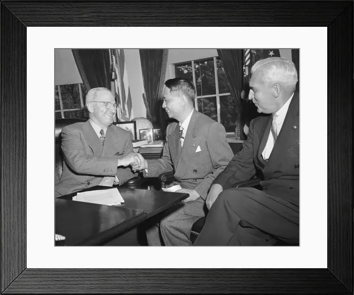 Framed Print : Harry Truman Shaking Hands with Manuel Roxas Framed Print : Harry Truman Shaking Hands with Manuel Roxas